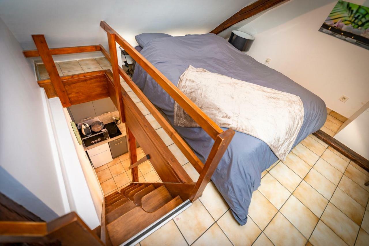Duplex Dans Centre Ville Troyes Exterior photo